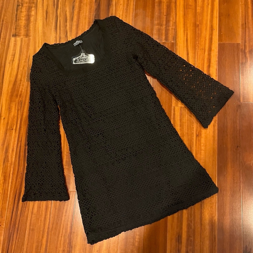 New NWT Angie Black Dress Crochet Long Sleeve Knee Length Knit Lined Size Medium